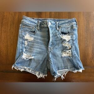 American Eagle Women’s High- Rise Blue Distressed Jean Shorts- size 8